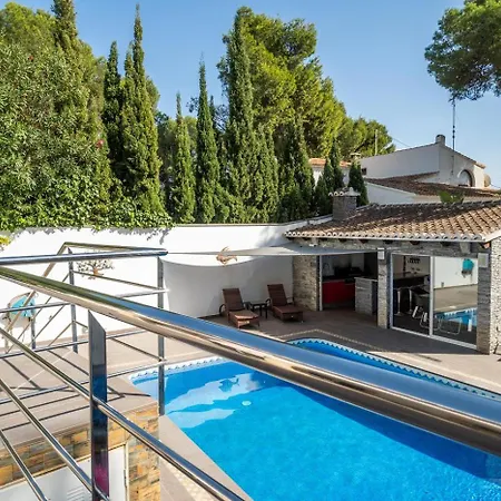 Villa Casa La Pinada By Aldertons Teulada